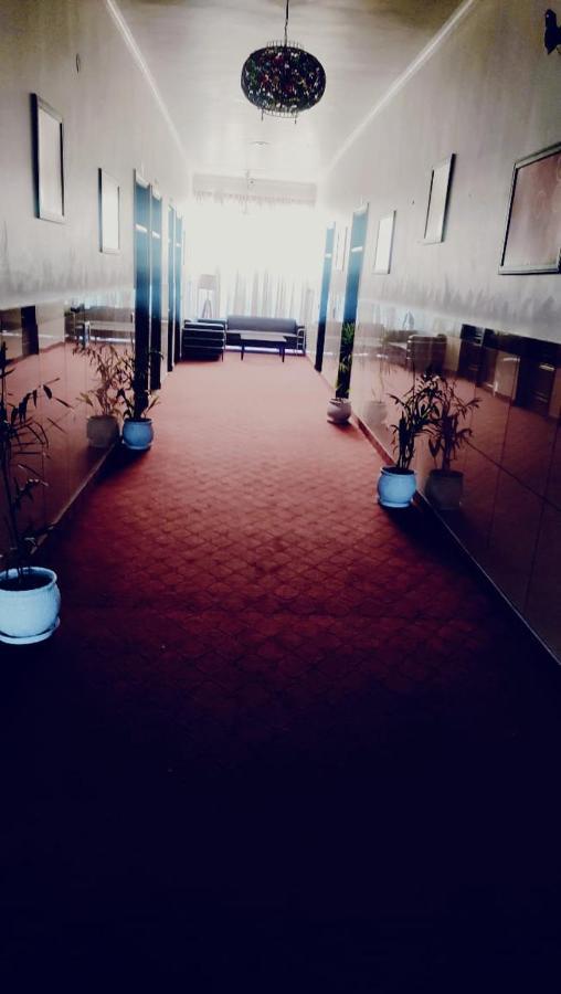 Primrose Hotel And Restaurant 索尼帕特 外观 照片